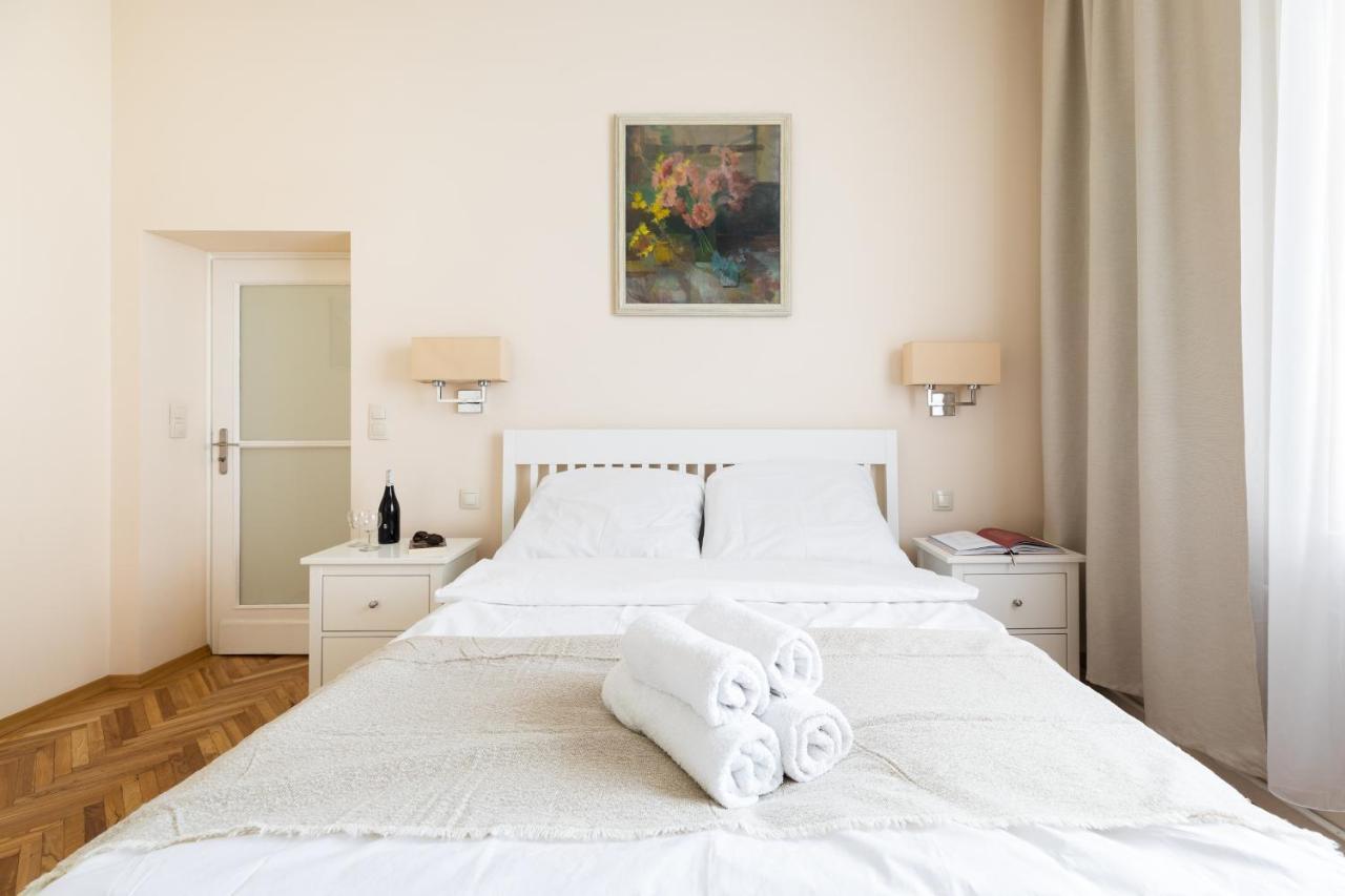 P&O Serviced Apartments Plac Konstytucji Варшава Екстер'єр фото