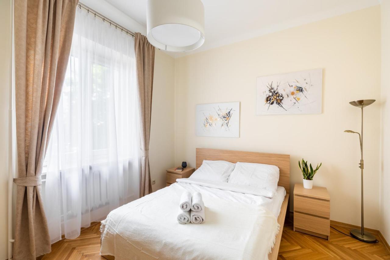 P&O Serviced Apartments Plac Konstytucji Варшава Екстер'єр фото