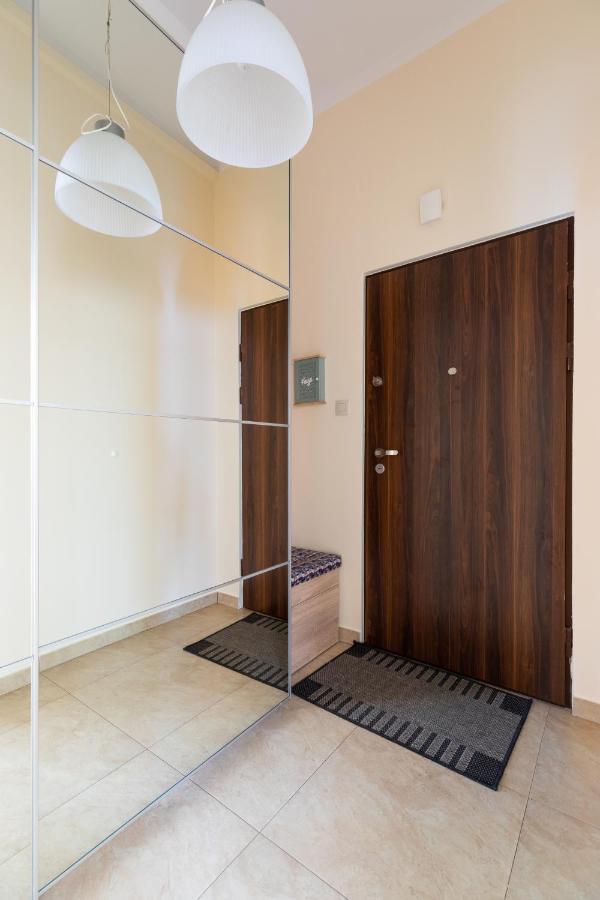 P&O Serviced Apartments Plac Konstytucji Варшава Екстер'єр фото