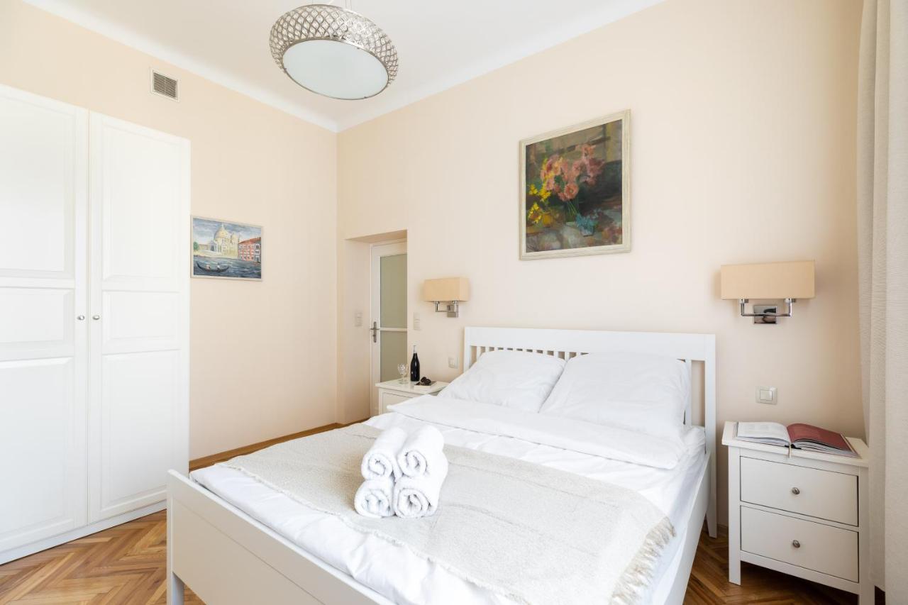 P&O Serviced Apartments Plac Konstytucji Варшава Екстер'єр фото